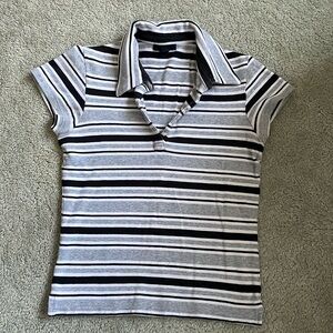 Gap stripped shirt small